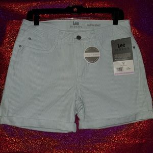 NWT Lee Riders Midrise Shorts